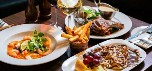 Floras Café & Restaurant